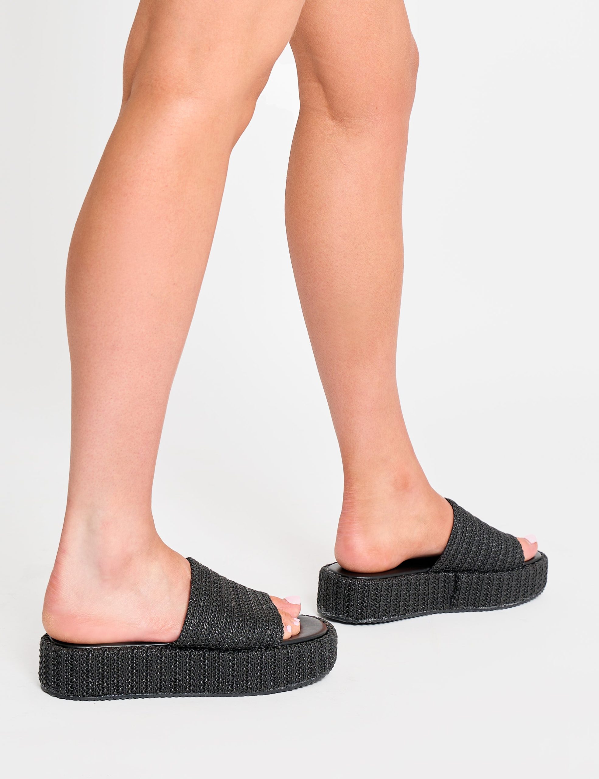 Sangria Black Woven Flatform Sandals - Image 4