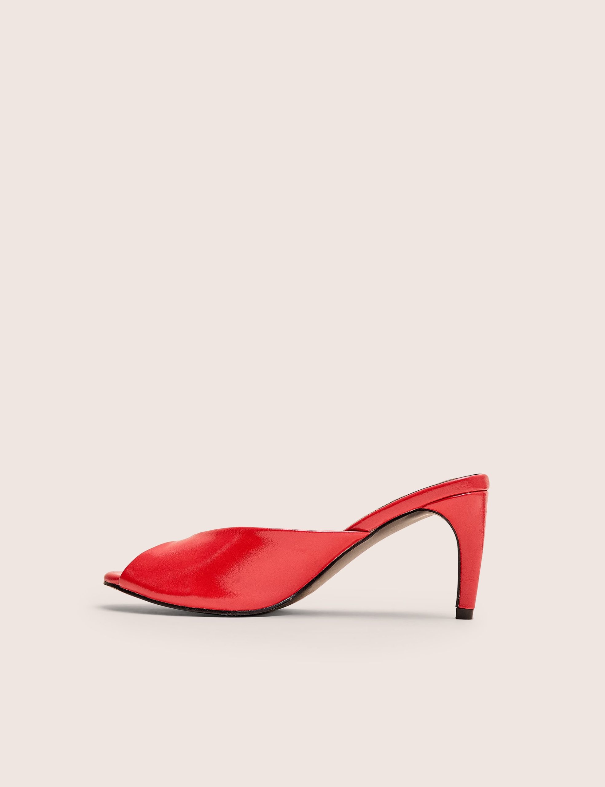Stessy Red Peep Toe Curved Mid Heels